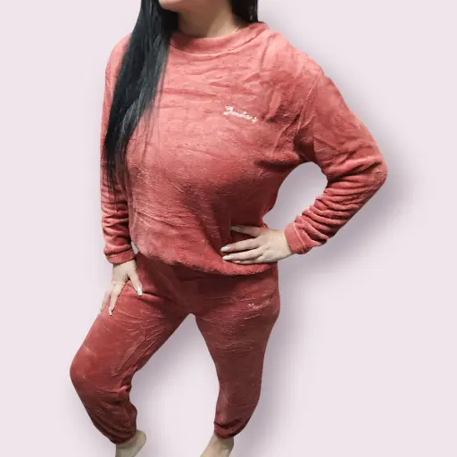 Pijama Lyanna Liso